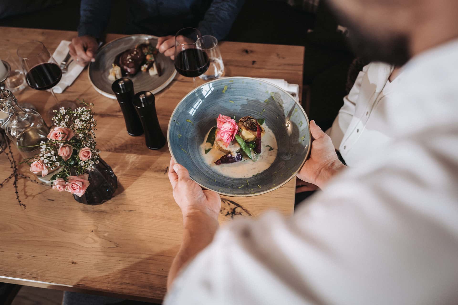 Detailaufnahme eines Fine Dining Gerichts in Alpzitts Genusswerk