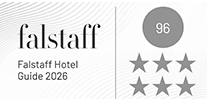 Logo des Falstaff Hotel Guides 2026 mit der Bewertung 96 und fünf Sternen.